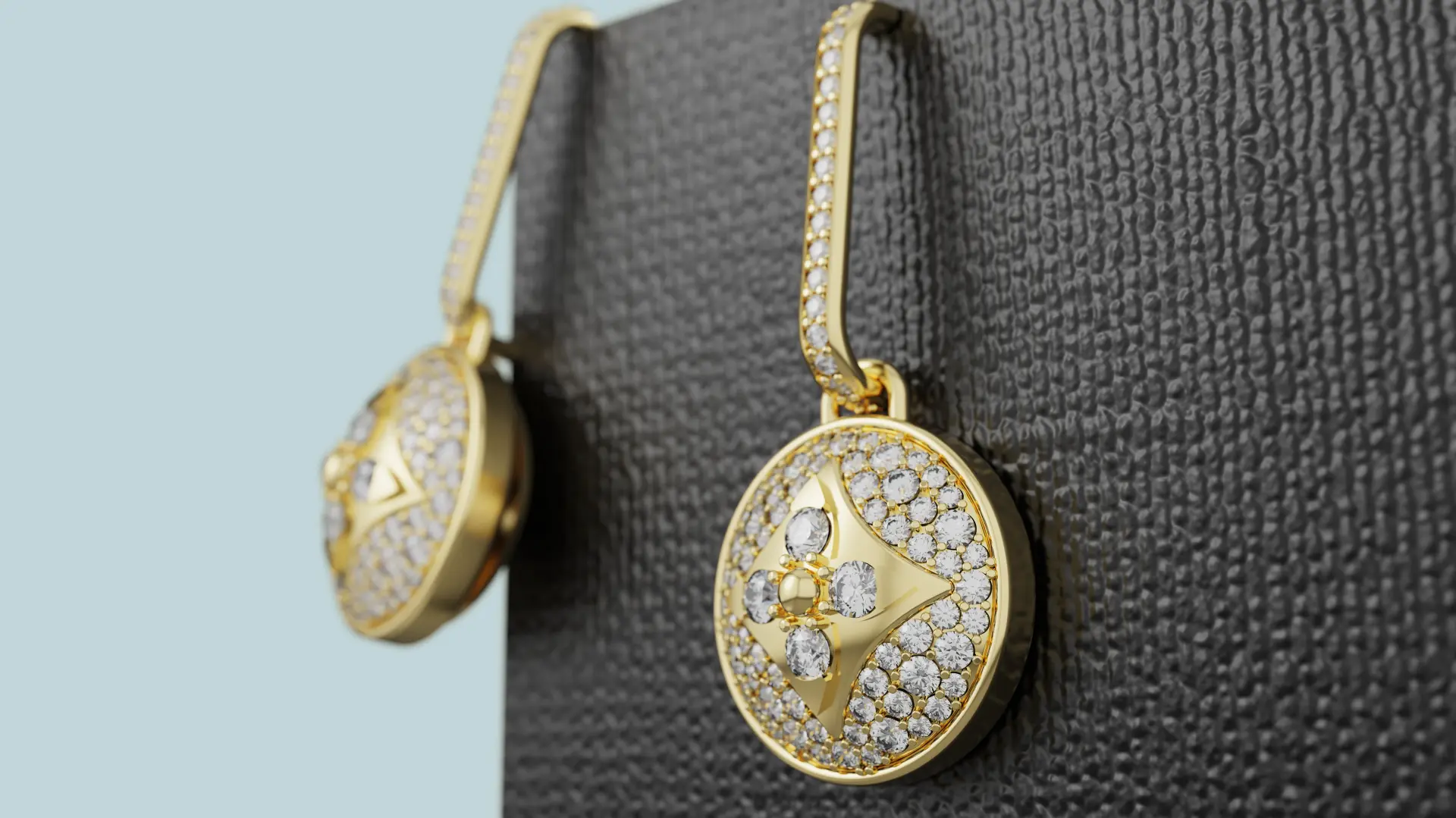 Серьги Louis Vuitton